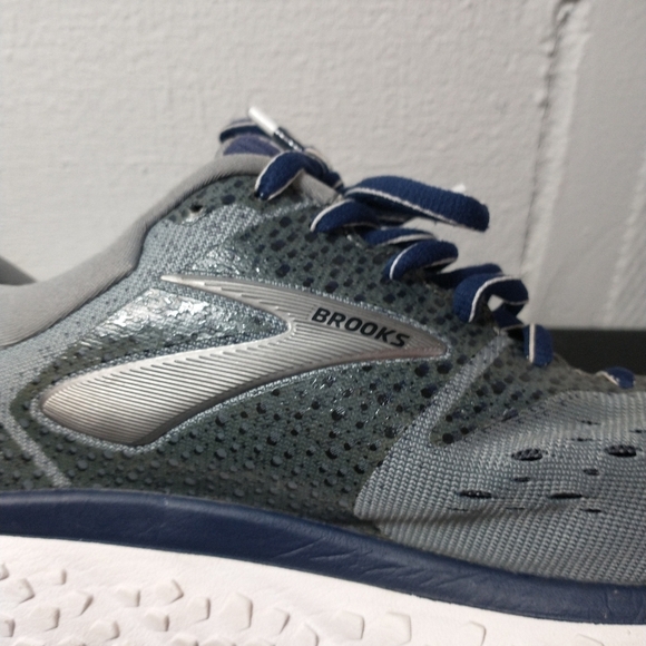 Brooks Glycerin 16 men's running shoes 1102891D059, size 11 - Picture 8 of 12